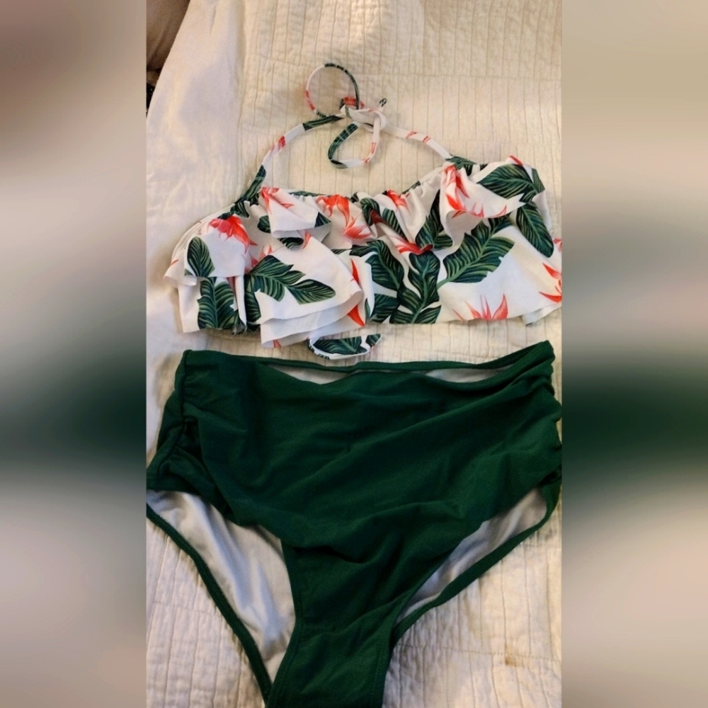 Tropical bikini 👙